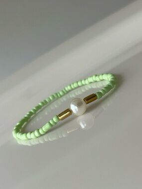 Delicate Mint Beaded Bracelet with Pearl With Gold Accents - Handmade Bracelet